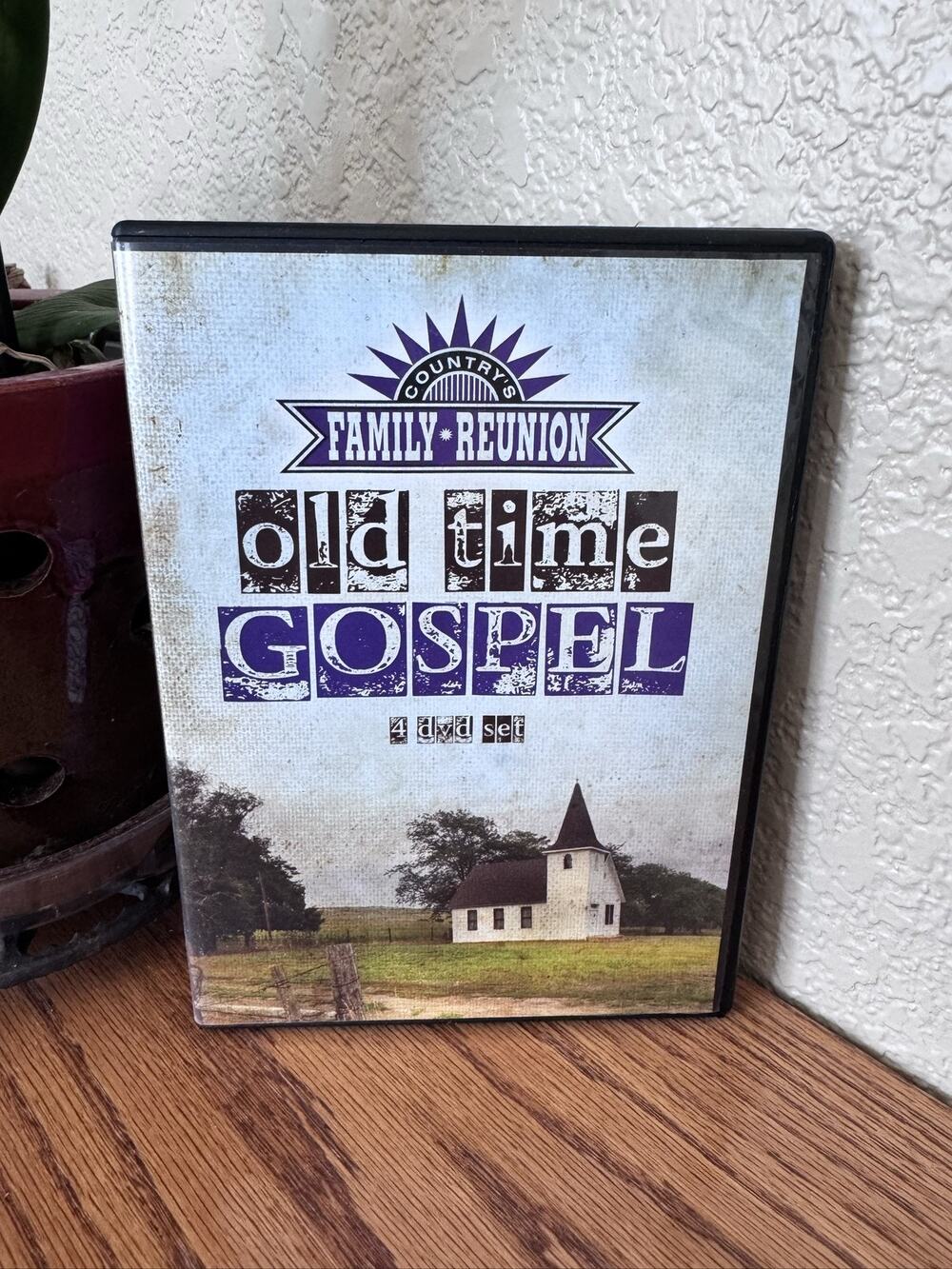 Gabriel Communications Country's Family Reunion: Old Time Gospel 4 DVD Set